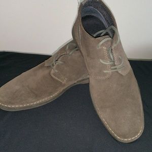 Chukka shoes boots men